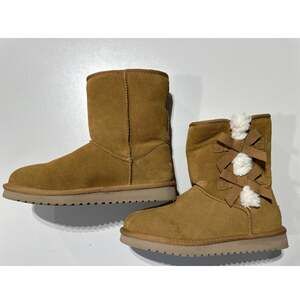 Koolaburra by Ugg Boots Womens Size 7 Victoria Short Suede Bow Boots 1015874